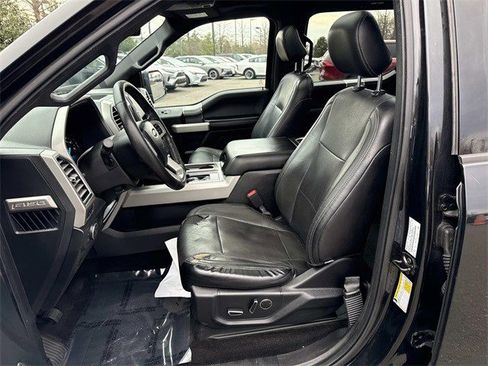 Used 2015 Ford F150 Lariat image 14