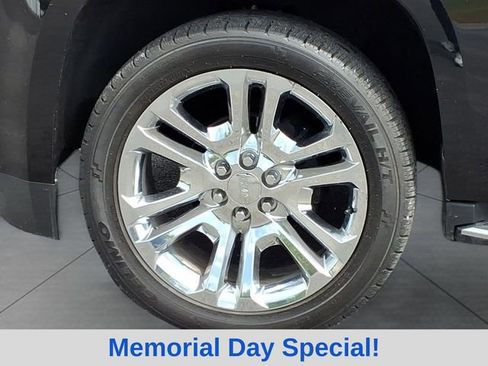 Used 2019 GMC Yukon SLT w/ Premium Edition AWD/4WD image 8