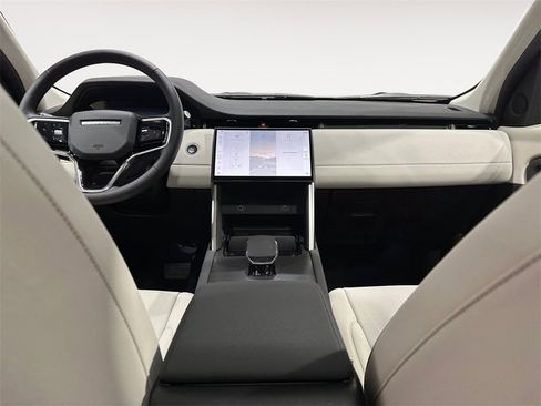 New 2025 Land Rover Discovery Sport S image 11