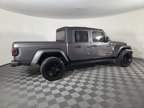 Used 2023 Jeep Gladiator Sport AWD/4WD image 5