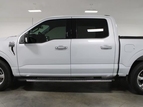 Used 2021 Ford F150 XLT w/ Equipment Group 302A High RWD image 6