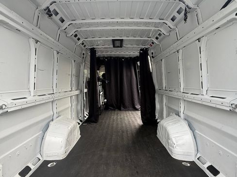 Used 2022 RAM ProMaster 3500 w/ Driver Convenience Group FWD image 18