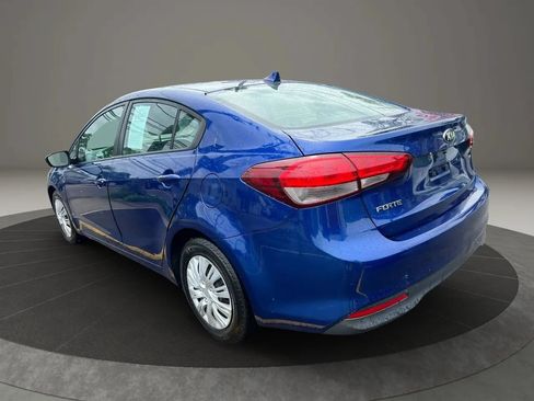 Used 2017 Kia Forte LX w/ LX Popular Package FWD image 7