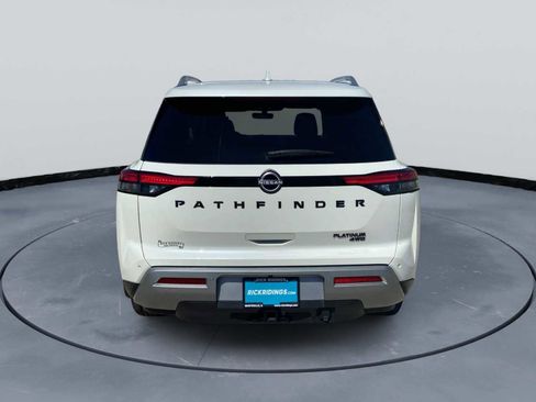 Used 2023 Nissan Pathfinder Platinum AWD/4WD image 8