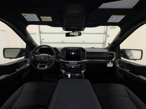 New 2026 Ford F150 XLT w/ Equipment Group 302A MID AWD/4WD image 9
