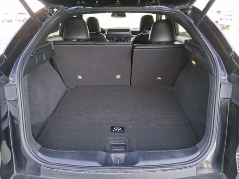 Used 2023 INFINITI QX55 Luxe w/ Cargo Package image 6