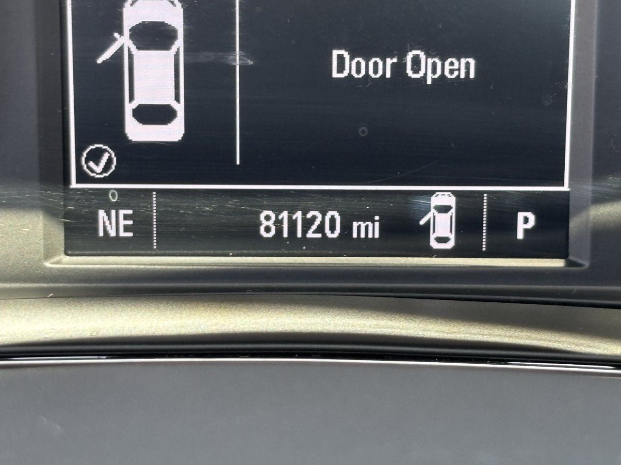 Used 2018 Chevrolet Cruze LT FWD image 29