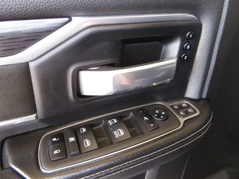 Used 2024 RAM 2500 Laramie w/ Night Edition image 11