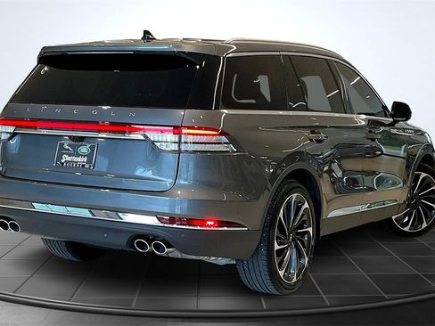 Used 2024 Lincoln Aviator Reserve w/ Equipment Group 201A image 13