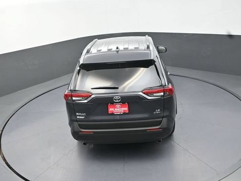Used 2025 Toyota RAV4 LE AWD/4WD image 27
