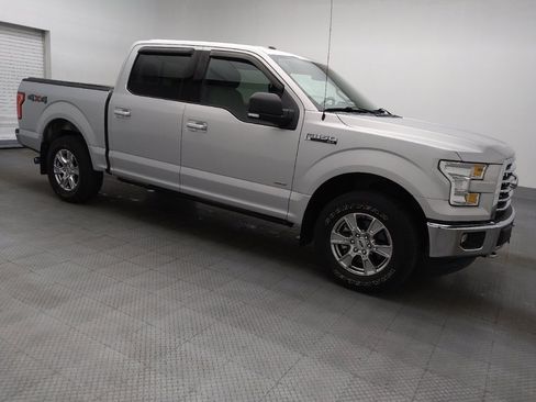 Used 2017 Ford F150 XLT w/ Equipment Group 302A Luxury image 11