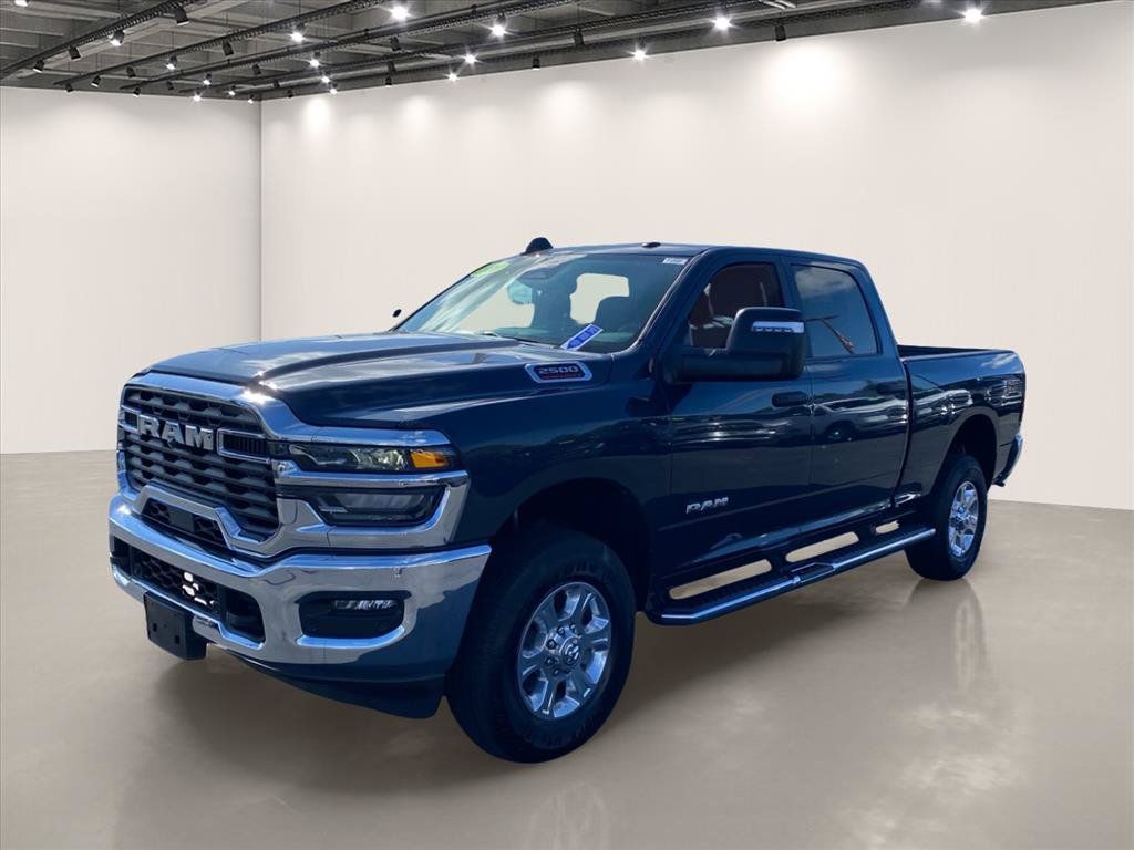 Used 2026 RAM 2500 Big Horn AWD/4WD image 3