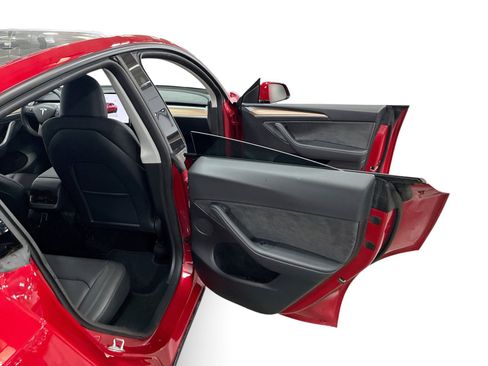 Certified 2023 Tesla Model Y Performance AWD/4WD image 12