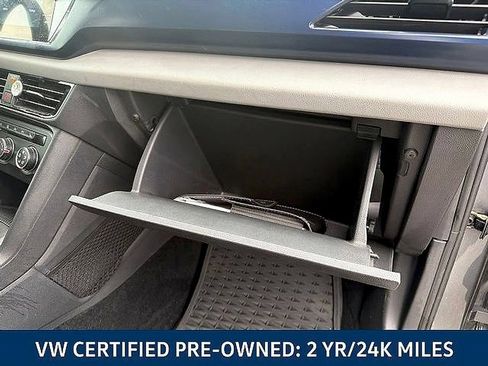 Certified 2022 Volkswagen Taos SE FWD image 39