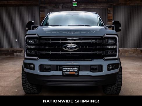 Used 2026 Ford F250 Platinum AWD/4WD image 4