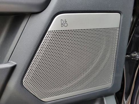 New 2025 Ford F150 Lariat w/ Equipment Group 502A High image 15