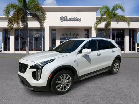Certified 2023 Cadillac XT4 Premium Luxury w/ Enhanced Visibility Package FWD image 6