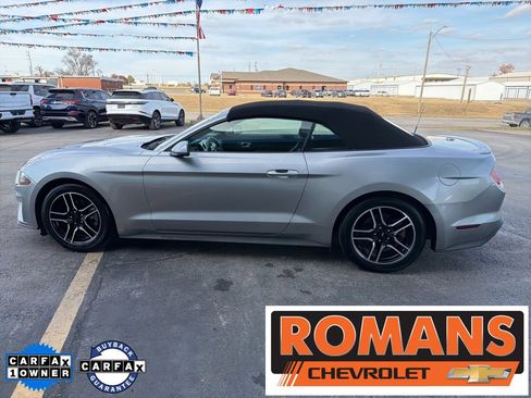 Used 2022 Ford Mustang Premium image 7