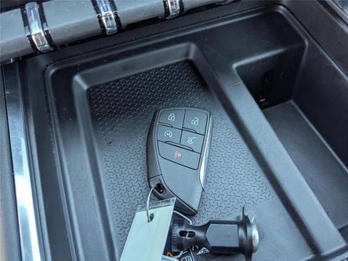 New 2025 GMC Acadia Elevation w/ Elevation Premium Package FWD image 10