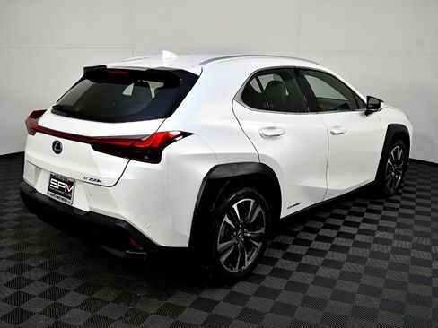 Used 2019 Lexus UX 250h F Sport image 7