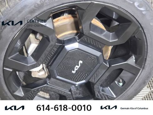 Certified 2024 Kia Sorento X-Line EX AWD/4WD image 12