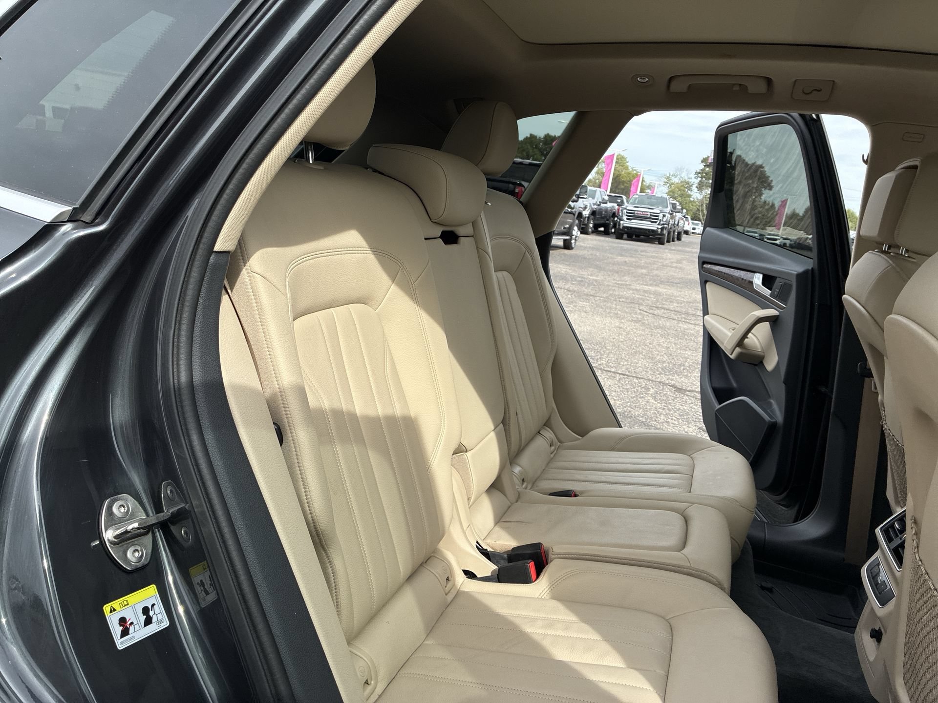 Used 2018 Audi Q5 2.0T Premium Plus AWD/4WD image 34