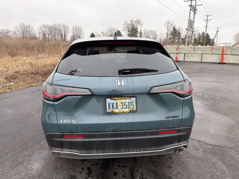 Used 2024 Honda HR-V Sport image 5