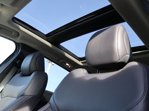 Certified 2025 MAZDA CX-50 AWD 2.5 Hybrid image 43