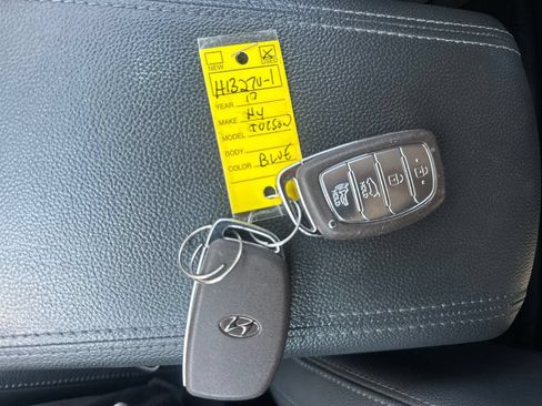 Used 2017 Hyundai Tucson Limited w/ Cargo Package AWD/4WD image 18