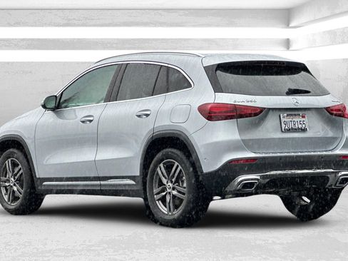 Certified 2025 Mercedes-Benz GLA 250 4MATIC image 6