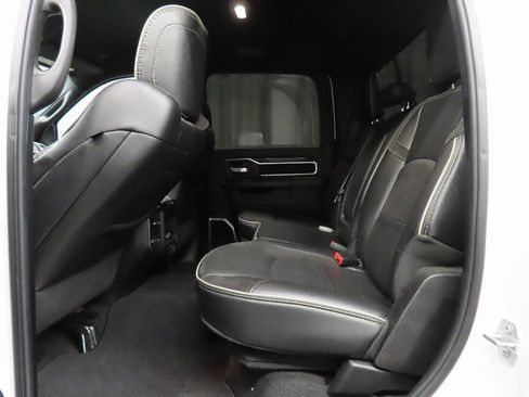 Used 2022 RAM 2500 Laramie w/ Night Edition image 10