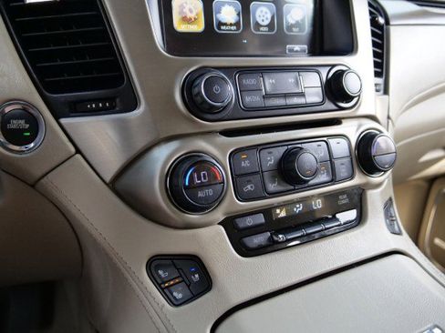 Used 2020 GMC Yukon Denali w/ Denali Ultimate Package image 13