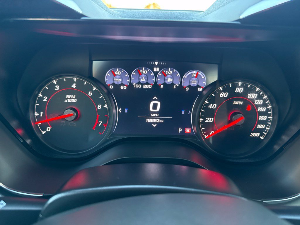 Used 2021 Chevrolet Camaro SS RWD image 17