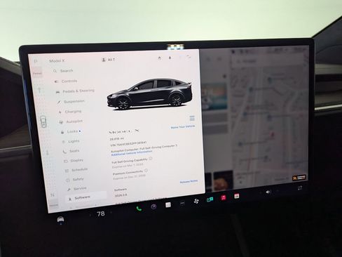 Used 2023 Tesla Model X image 15