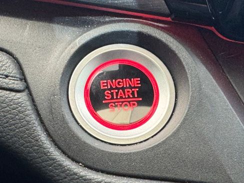 Used 2023 Honda Odyssey Sport image 37