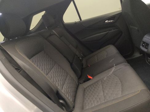 Used 2020 Chevrolet Equinox LT FWD image 19