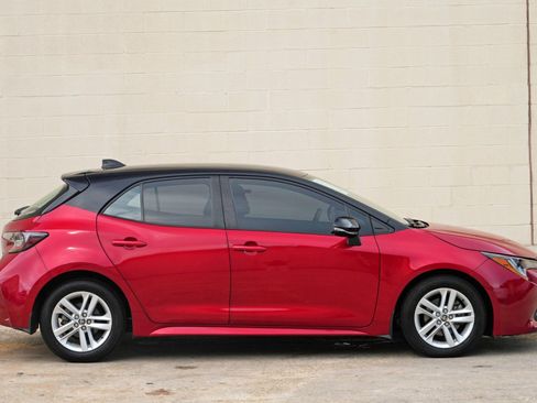 Used 2022 Toyota Corolla SE FWD image 48