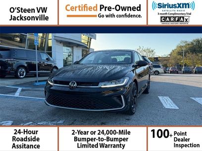 Certified 2025 Volkswagen Jetta SE w/ Sunroof Package