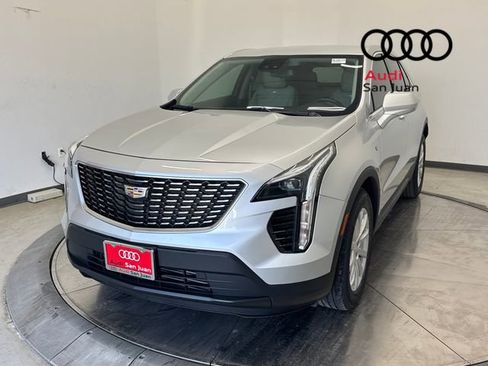 Used 2022 Cadillac XT4 Luxury image 3