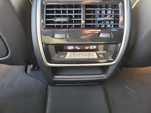 Used 2023 BMW X5 xDrive40i image 16