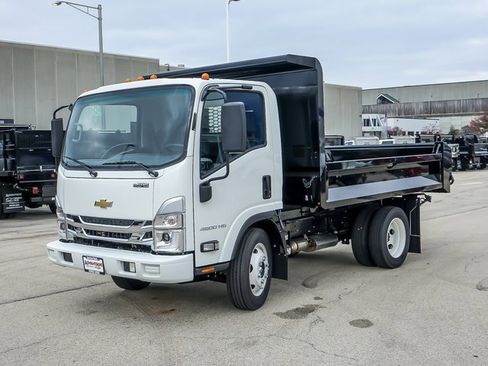 New 2024 Chevrolet Low Cab Forward image 7