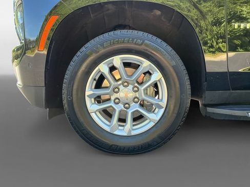 Used 2025 Chevrolet Tahoe LT AWD/4WD image 15
