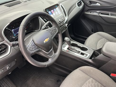 Used 2018 Chevrolet Equinox LT w/ Sun & Infotainment Package AWD/4WD image 12