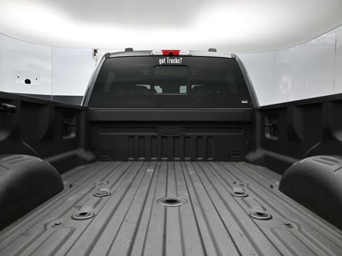 Used 2020 Ford F350 Lariat w/ Lariat Ultimate Package image 6