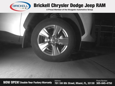 Used 2024 Toyota RAV4 XLE w/ Convenience Package FWD image 39