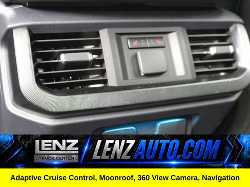 Used 2023 Ford F150 Platinum AWD/4WD image 14