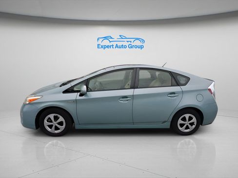 Used 2014 Toyota Prius Three image 10
