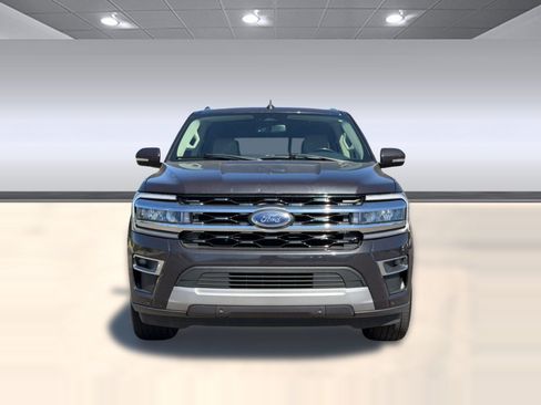 Used 2024 Ford Expedition Limited AWD/4WD image 6