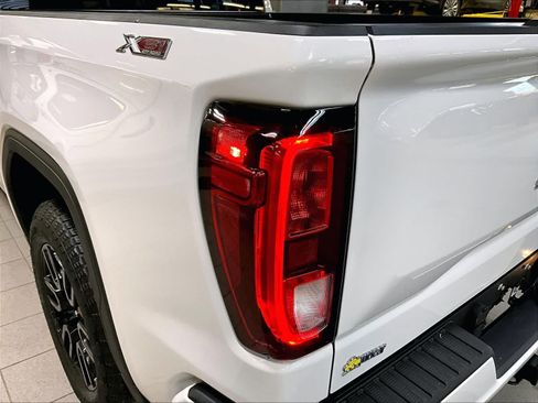 Used 2023 GMC Sierra 1500 Elevation w/ X31 Off-Road Package image 35