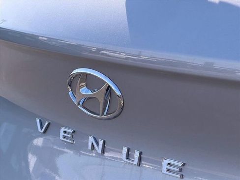 New 2026 Hyundai Venue SEL FWD image 13